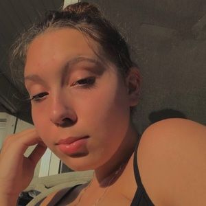 Meet your Posher, Maely